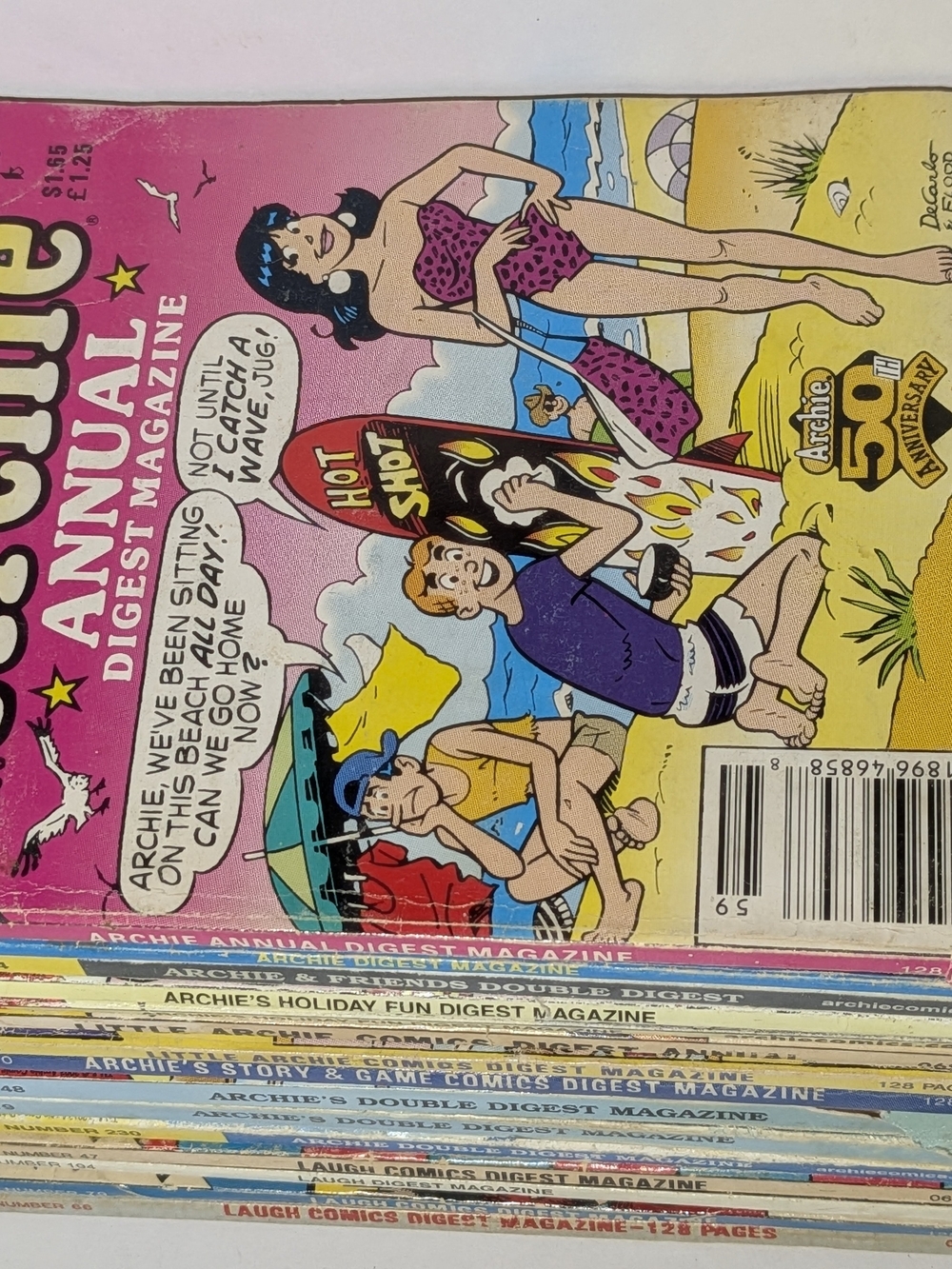 Vintage Archie Comics Digest Lot — Annuals, Laugh Comics & Holiday Fun 14 Comics - Picture 3 of 6